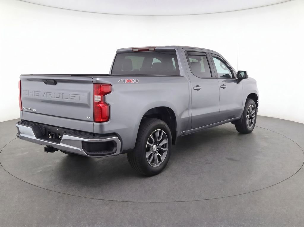 Used 2023 Chevrolet Silverado 1500 LT AWD/4WD image 4