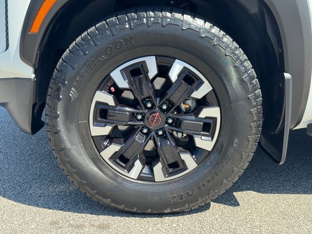 Certified 2022 Nissan Frontier Pro-X w/ Technology Package image 9