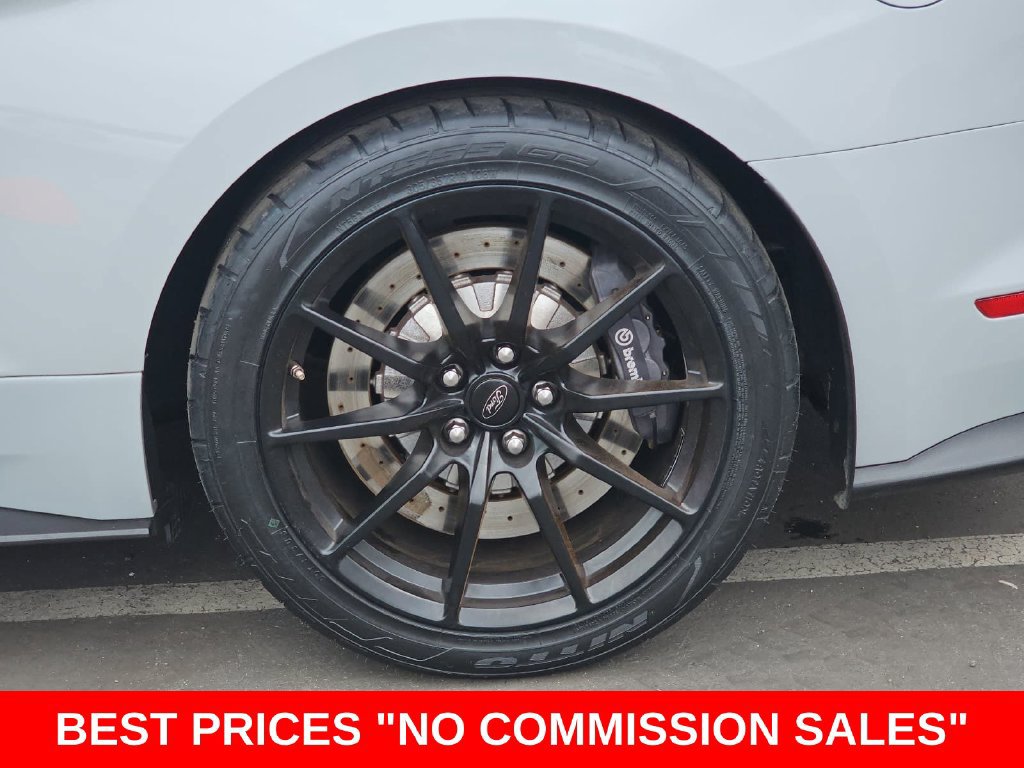 Used 2016 Ford Mustang Shelby GT350 RWD image 36