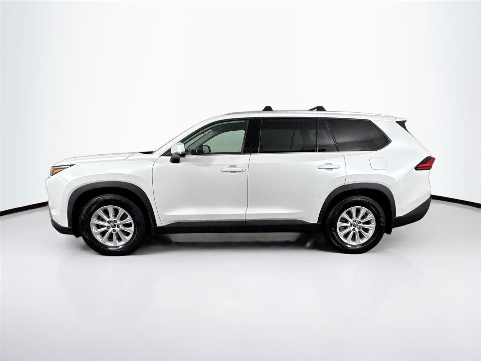 Used 2024 Toyota Grand Highlander XLE image 23