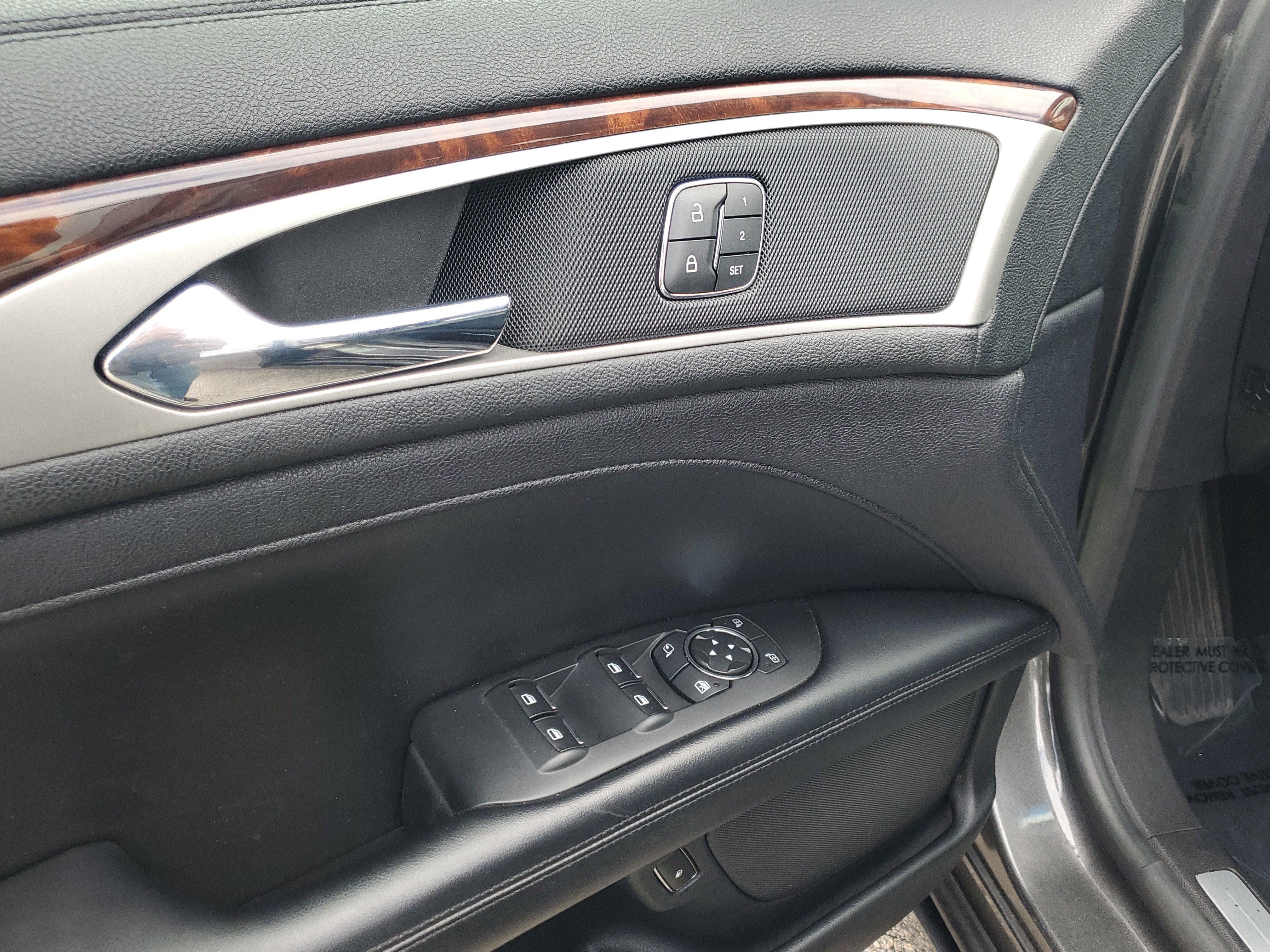 Used 2019 Lincoln MKZ Reserve image 20