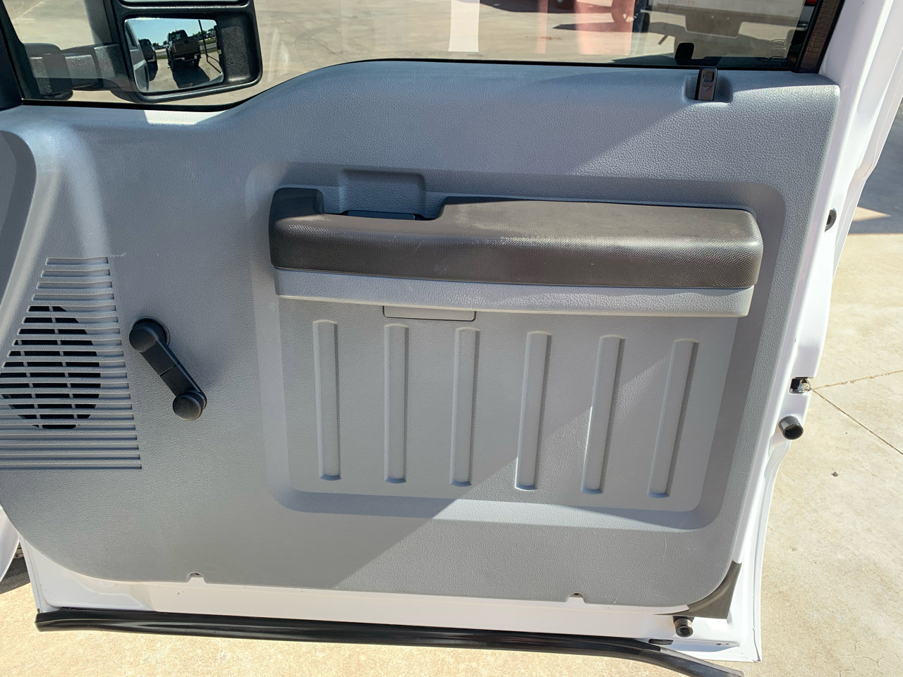 Used 2015 Ford F350 XL image 13