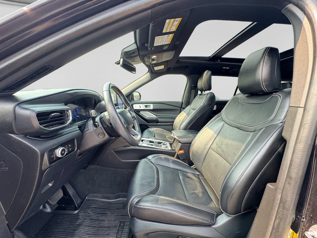 Used 2023 Ford Explorer ST w/ Equipment Group 401A AWD/4WD image 20