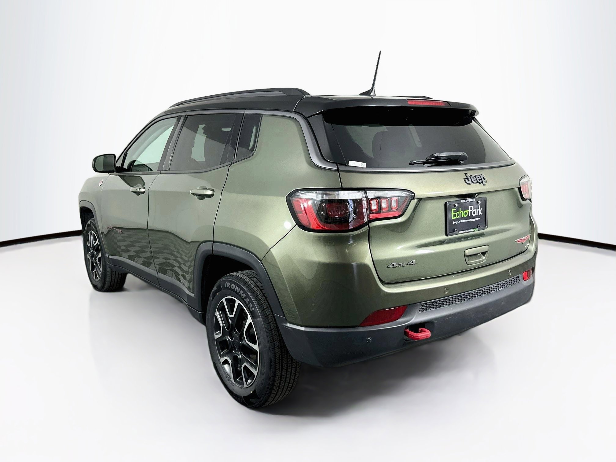 Used 2021 Jeep Compass Trailhawk w/ Convenience Group AWD/4WD image 5