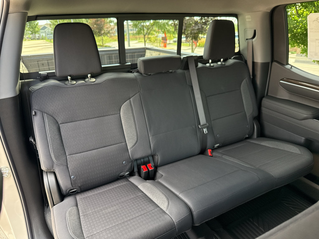 New 2026 Chevrolet Silverado 1500 RST w/ Safety Package AWD/4WD image 44