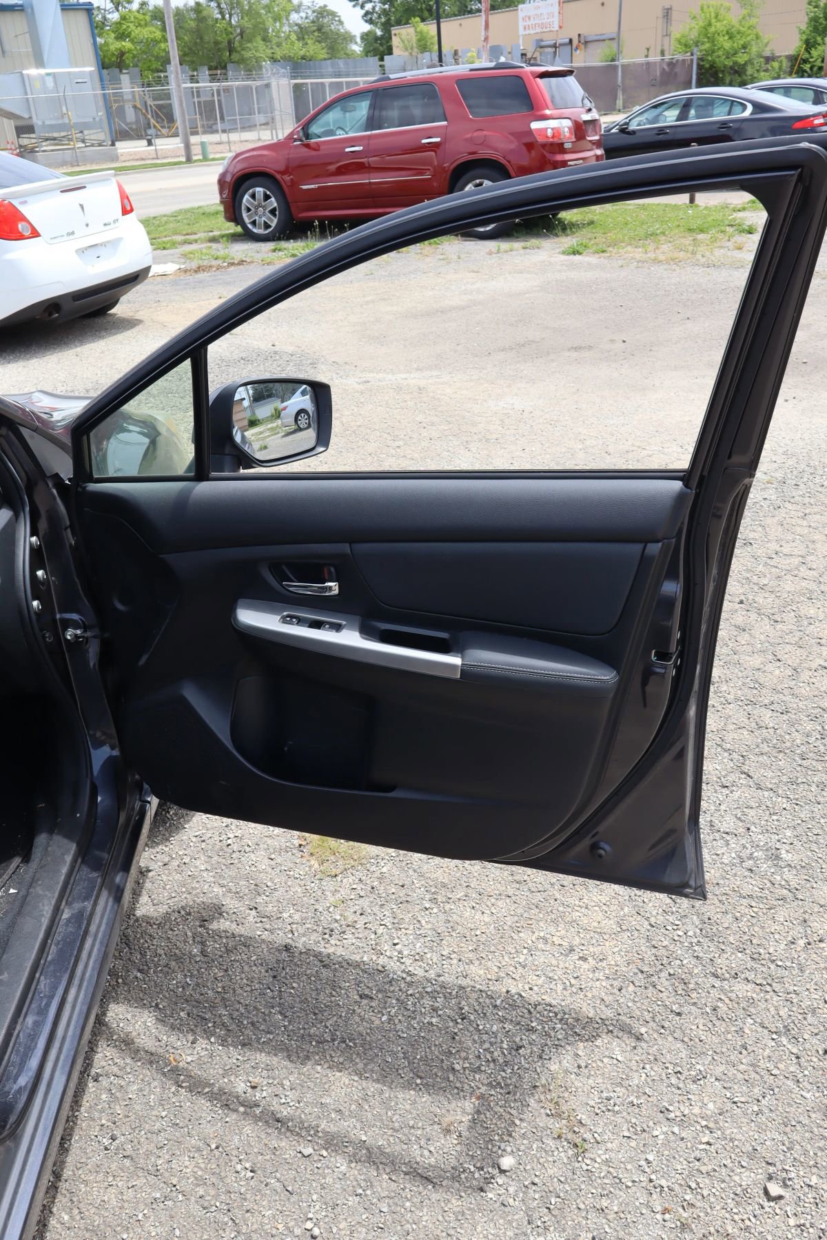 Used 2015 Subaru Impreza 2.0i Limited image 20