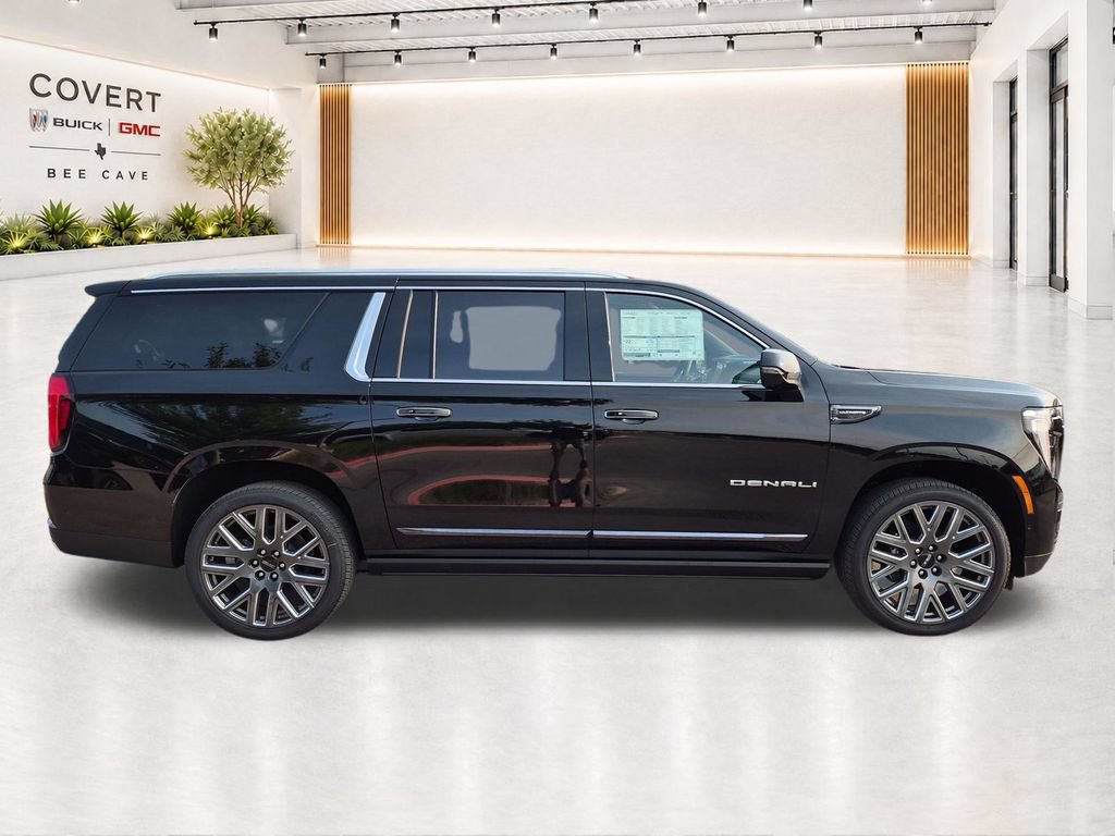 New 2026 GMC Yukon XL Denali Ultimate w/ LPO, Floor Liner Package AWD/4WD image 15