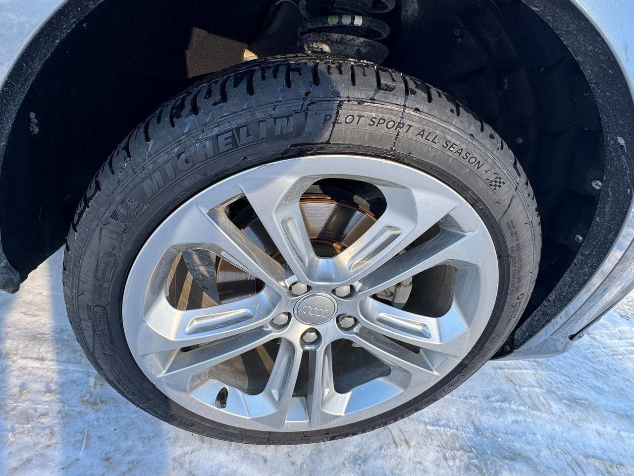 Used 2018 Audi Q3 2.0T Premium Plus image 33