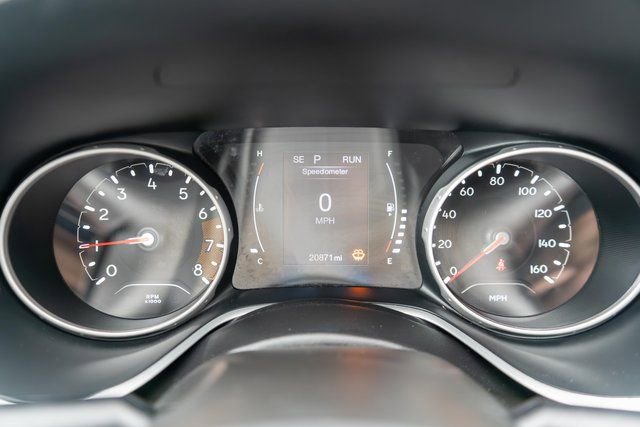 Used 2020 Jeep Compass Latitude w/ Cold Weather Group image 22