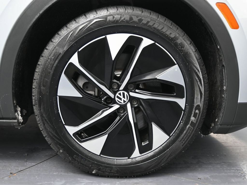 Used 2021 Volkswagen ID.4 Pro image 14