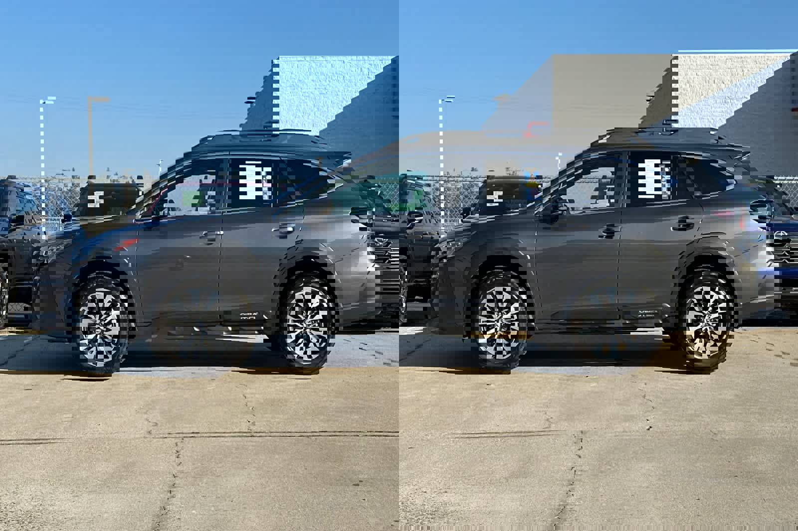 Certified 2025 Subaru Outback Limited w/ Popular Package #2 image 6