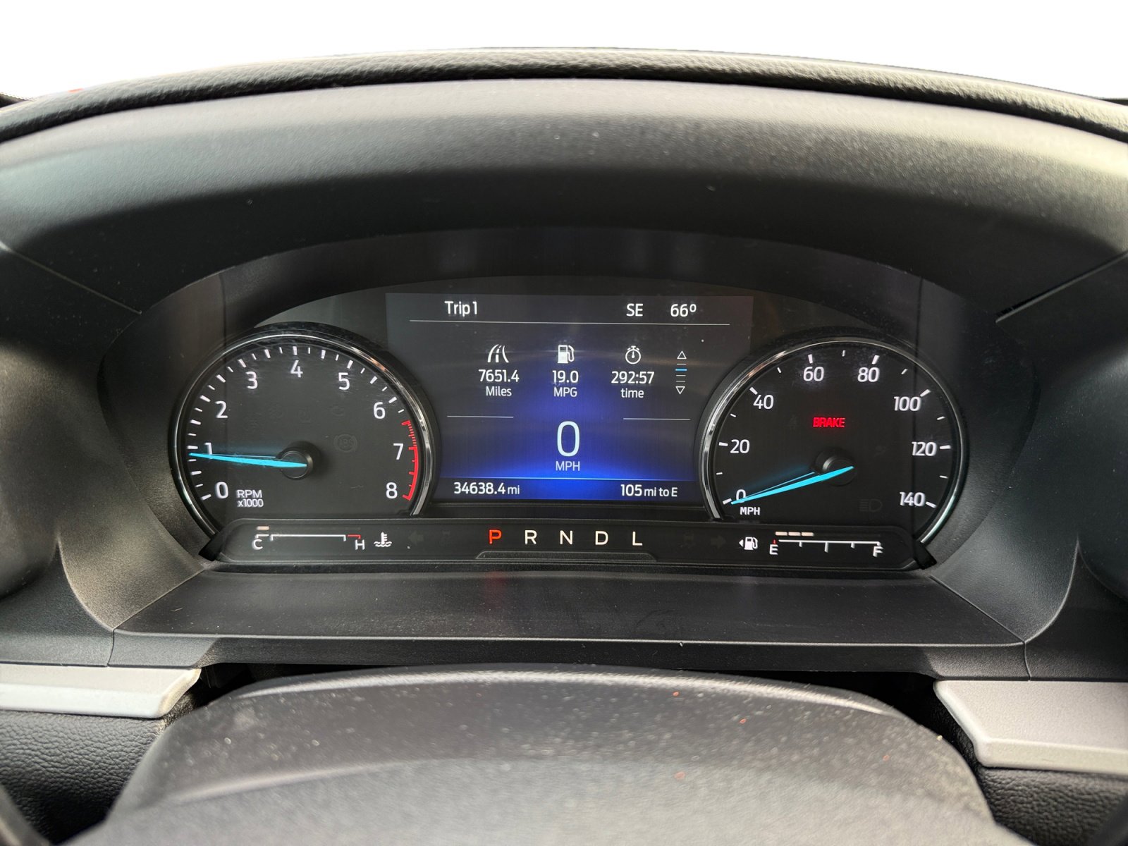 Used 2022 Ford Explorer XLT image 11