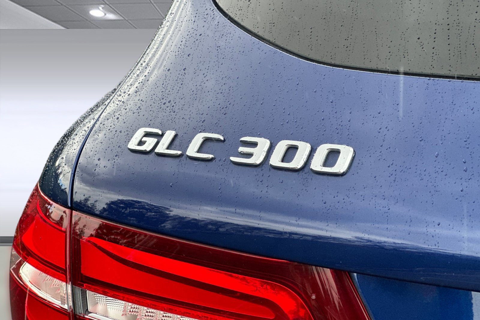 Used 2017 Mercedes-Benz GLC 300 4MATIC image 23