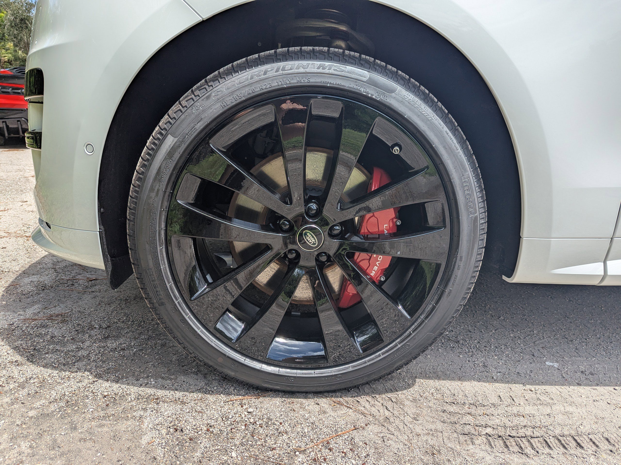 New 2025 Land Rover Range Rover Sport Dynamic SE image 33