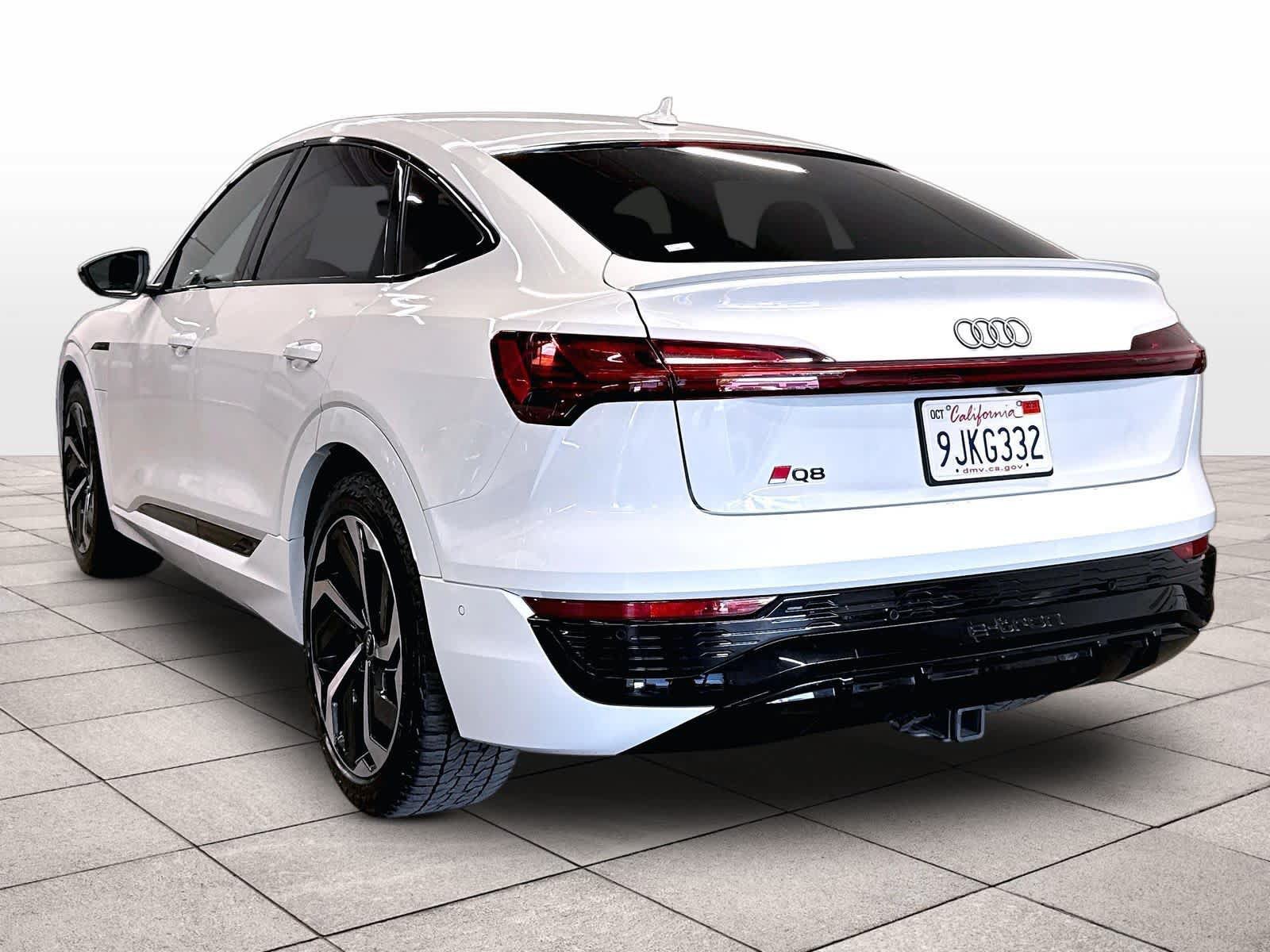 Used 2024 Audi Q8 e-tron Premium Plus AWD/4WD image 15