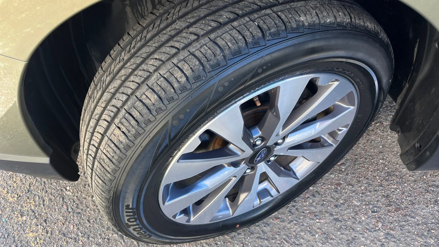 Used 2017 Subaru Outback 2.5i Touring image 25