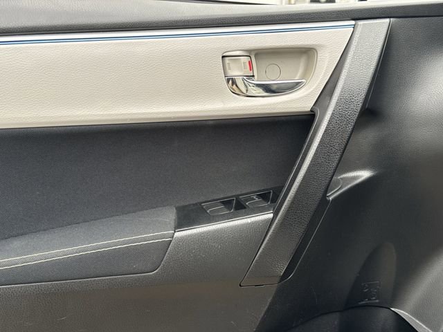 Used 2016 Toyota Corolla LE image 24