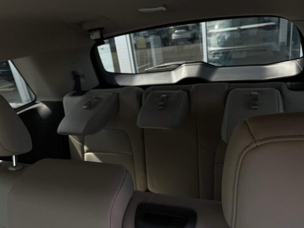 Certified 2025 Nissan Pathfinder SL image 20