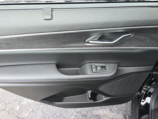 New 2025 Jeep Grand Cherokee L Limited w/ Luxury Tech Group II image 20