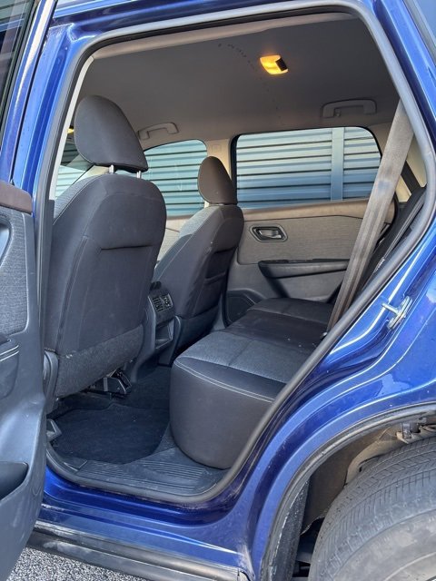 Used 2021 Nissan Rogue S image 6