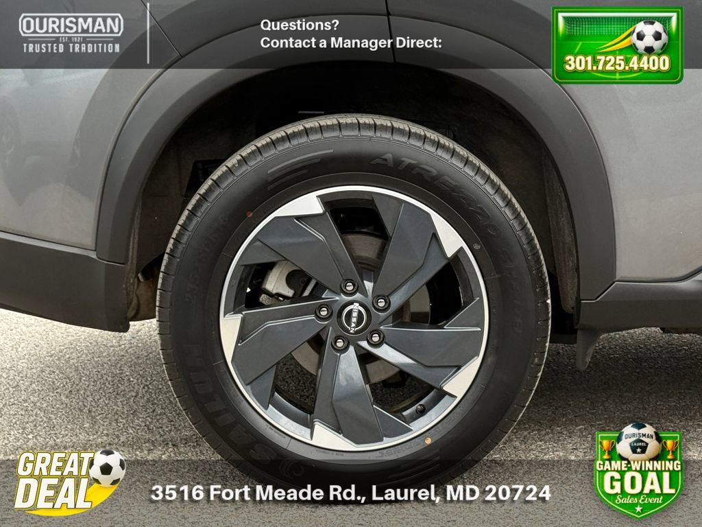 Used 2024 Nissan Rogue SV AWD/4WD image 7