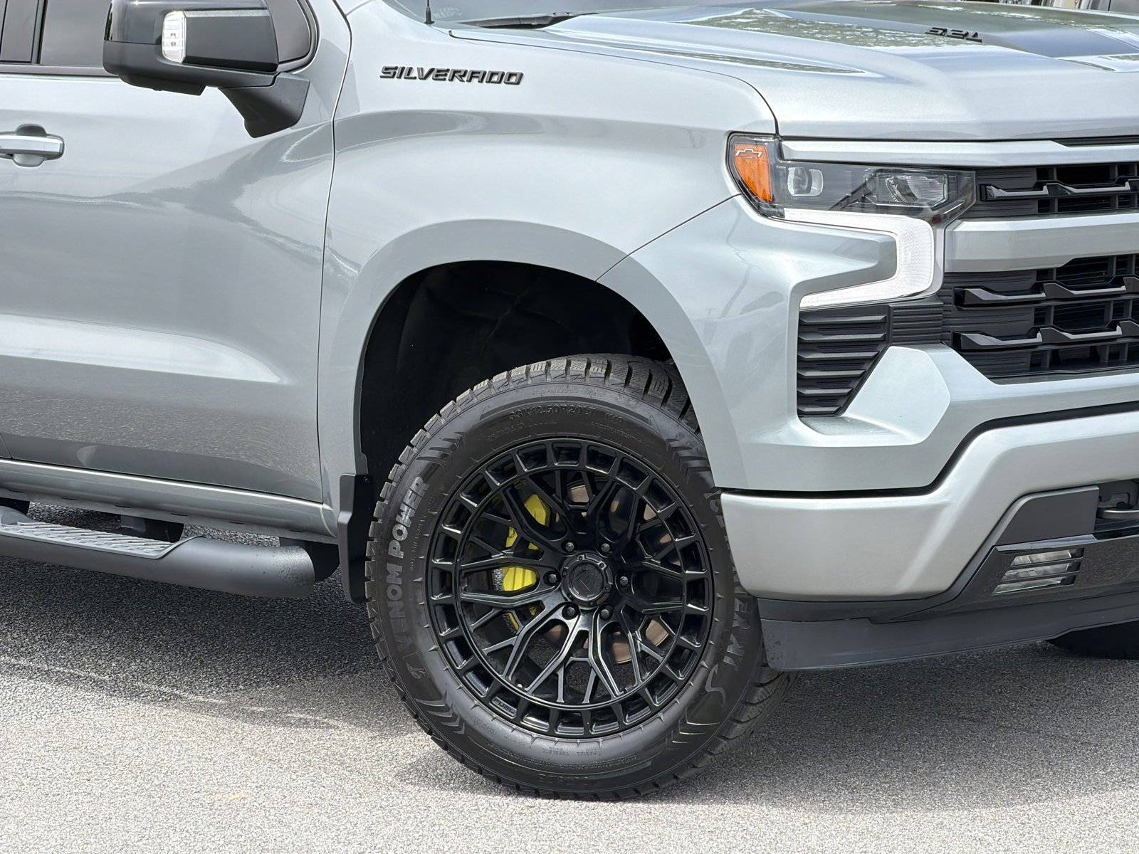 Used 2023 Chevrolet Silverado 1500 RST w/ RST All Star Premium Package AWD/4WD image 3