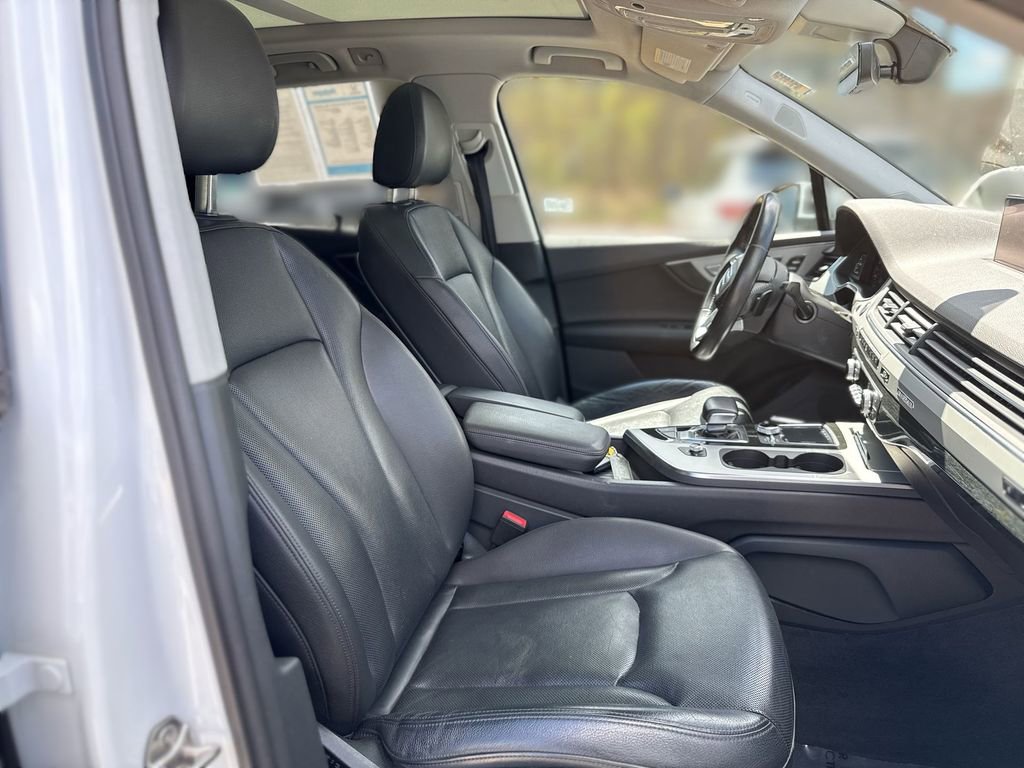 Used 2019 Audi Q7 2.0T Premium Plus w/ Premium Plus Package image 25
