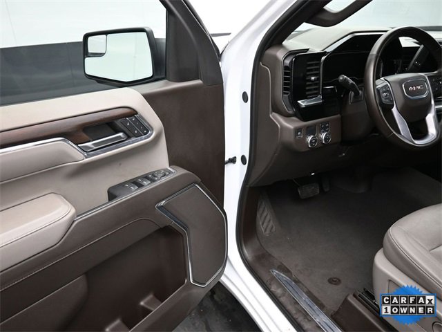 Used 2024 GMC Sierra 1500 SLT image 11