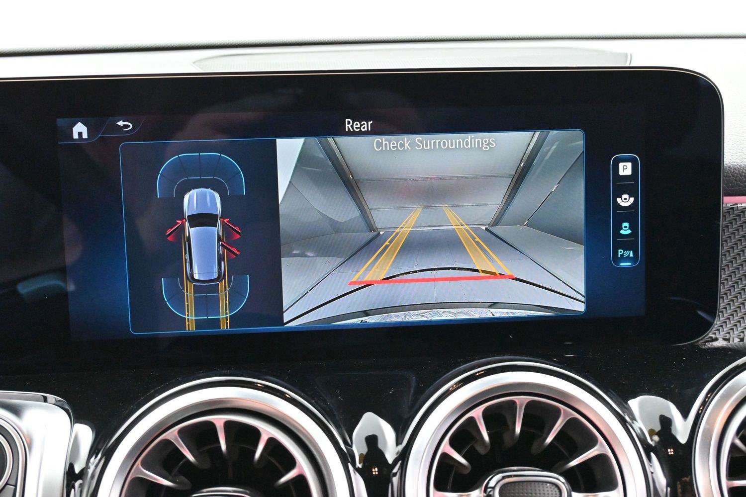 Used 2024 Mercedes-Benz GLB 250 image 22