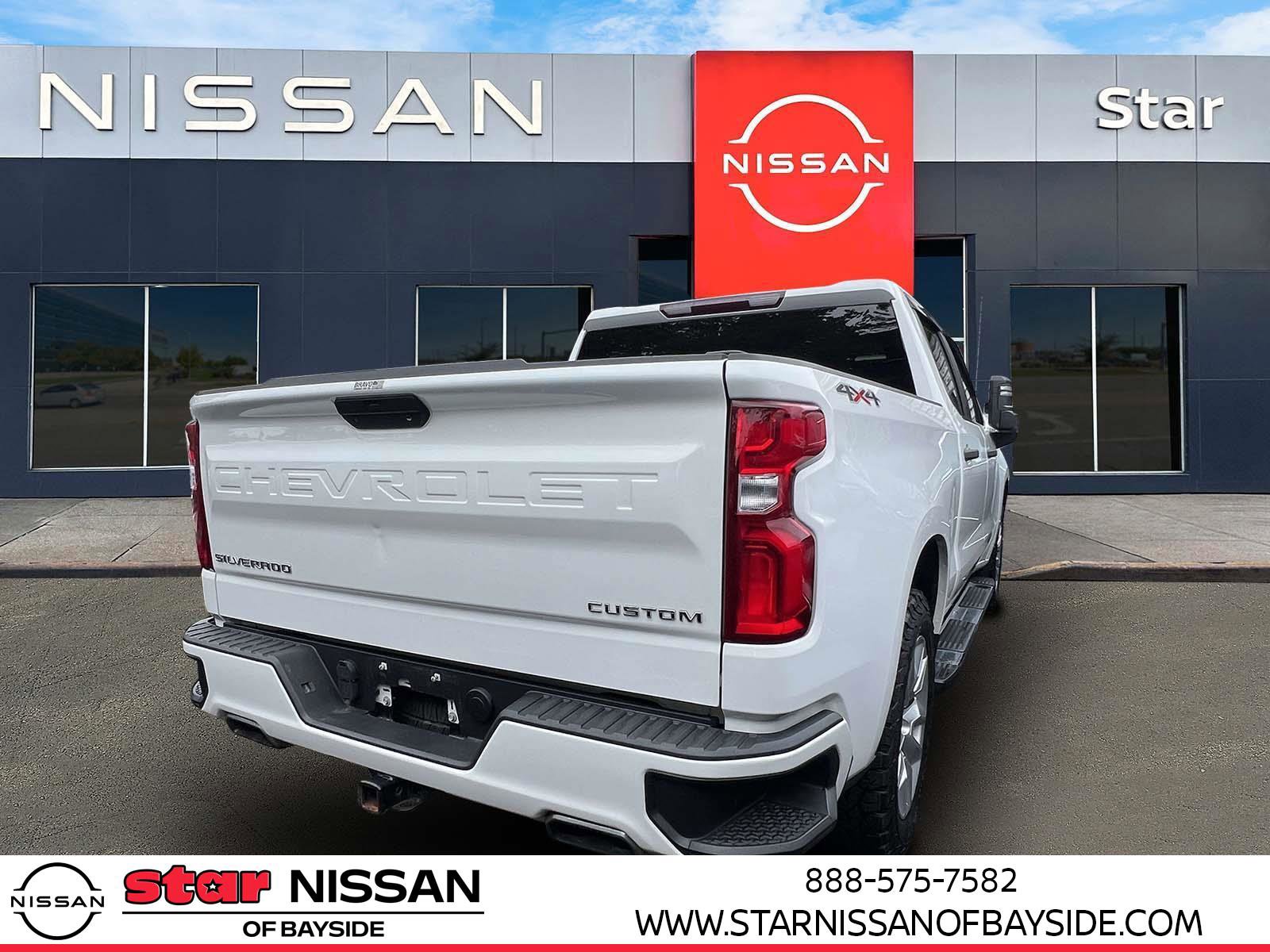 Used 2020 Chevrolet Silverado 1500 Custom w/ Custom Max Trailering Package image 4