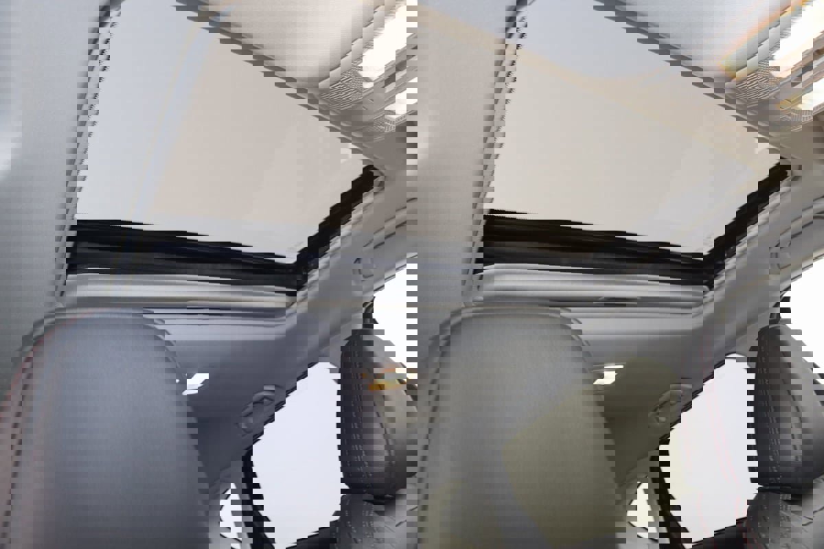 Used 2025 MAZDA CX-5 Carbon Edition image 12