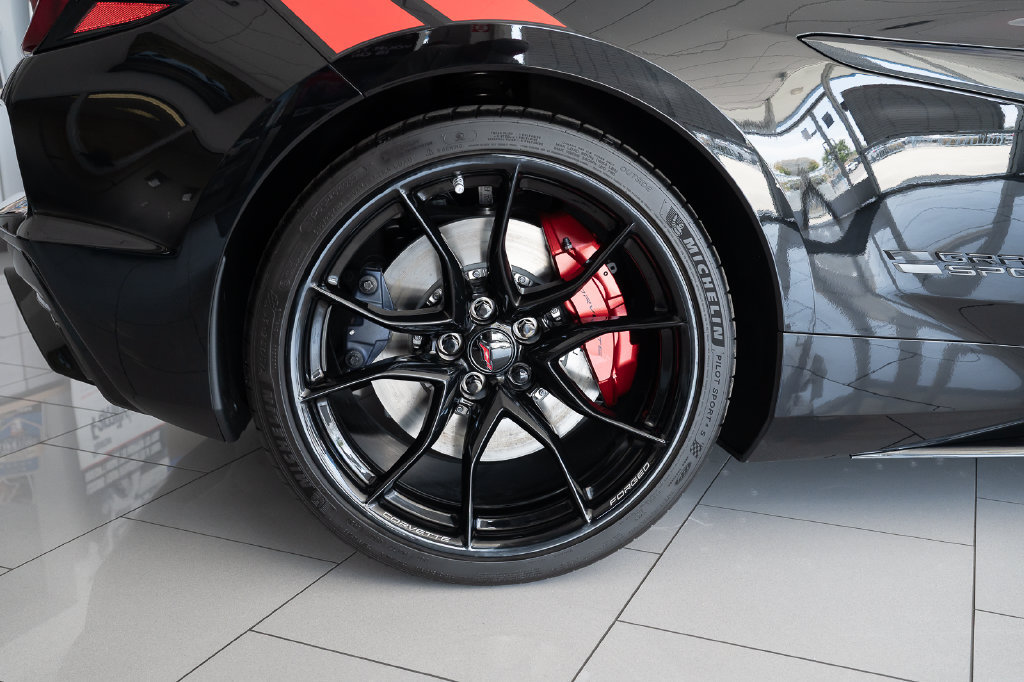 New 2027 Chevrolet Corvette Grand Sport w/ Z52 Sport Performance Package RWD image 11