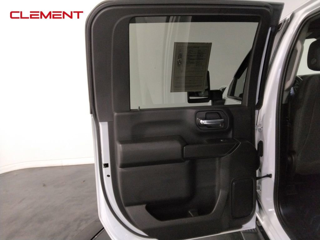 Used 2024 GMC Sierra 3500 Pro image 21