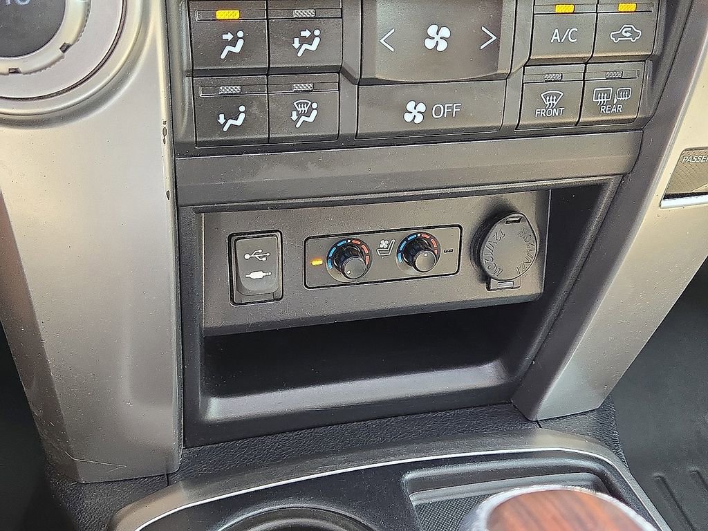 Used 2015 Toyota 4Runner Limited RWD image 27