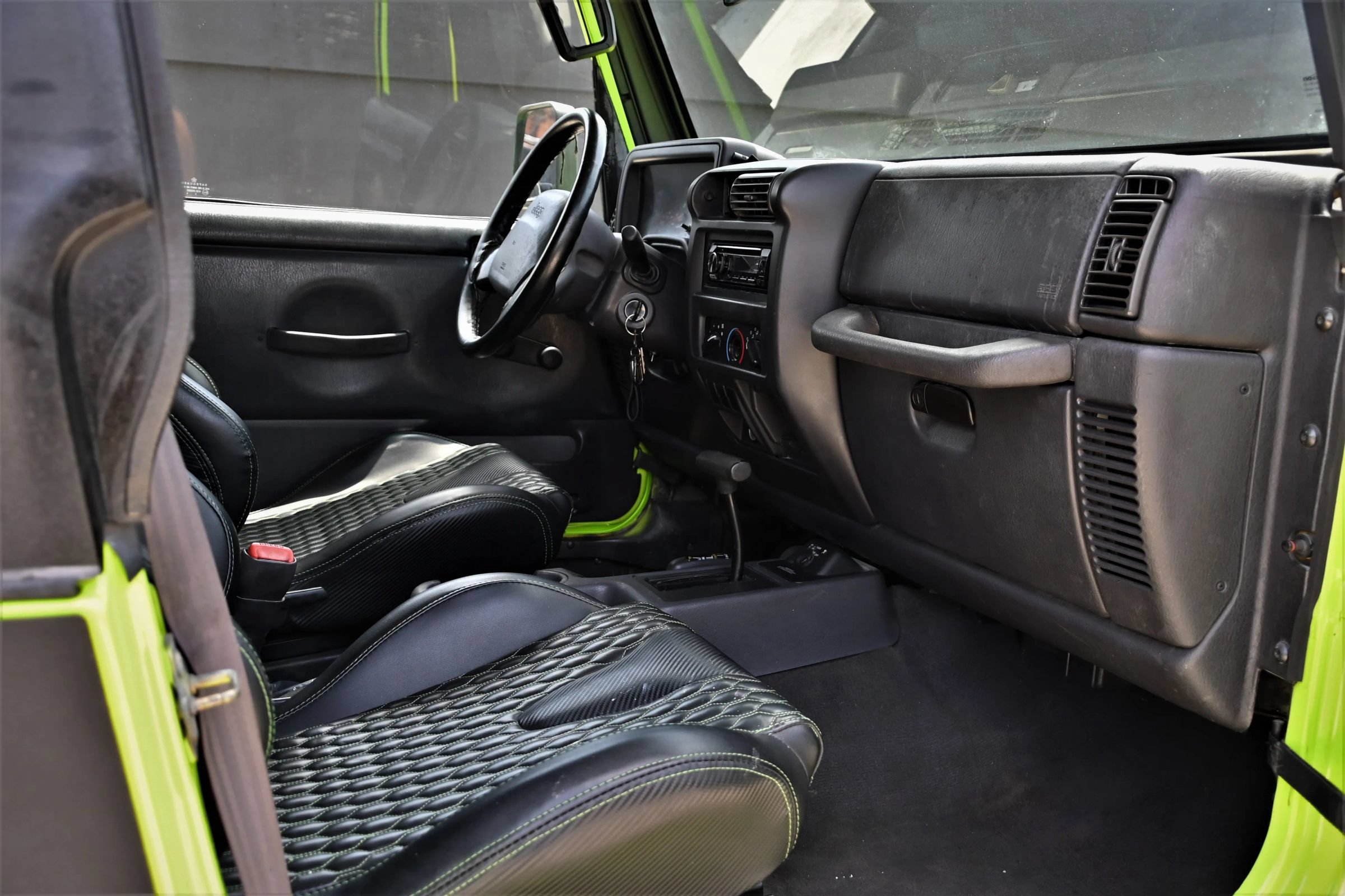 Used 2002 Jeep Wrangler X AWD/4WD image 22
