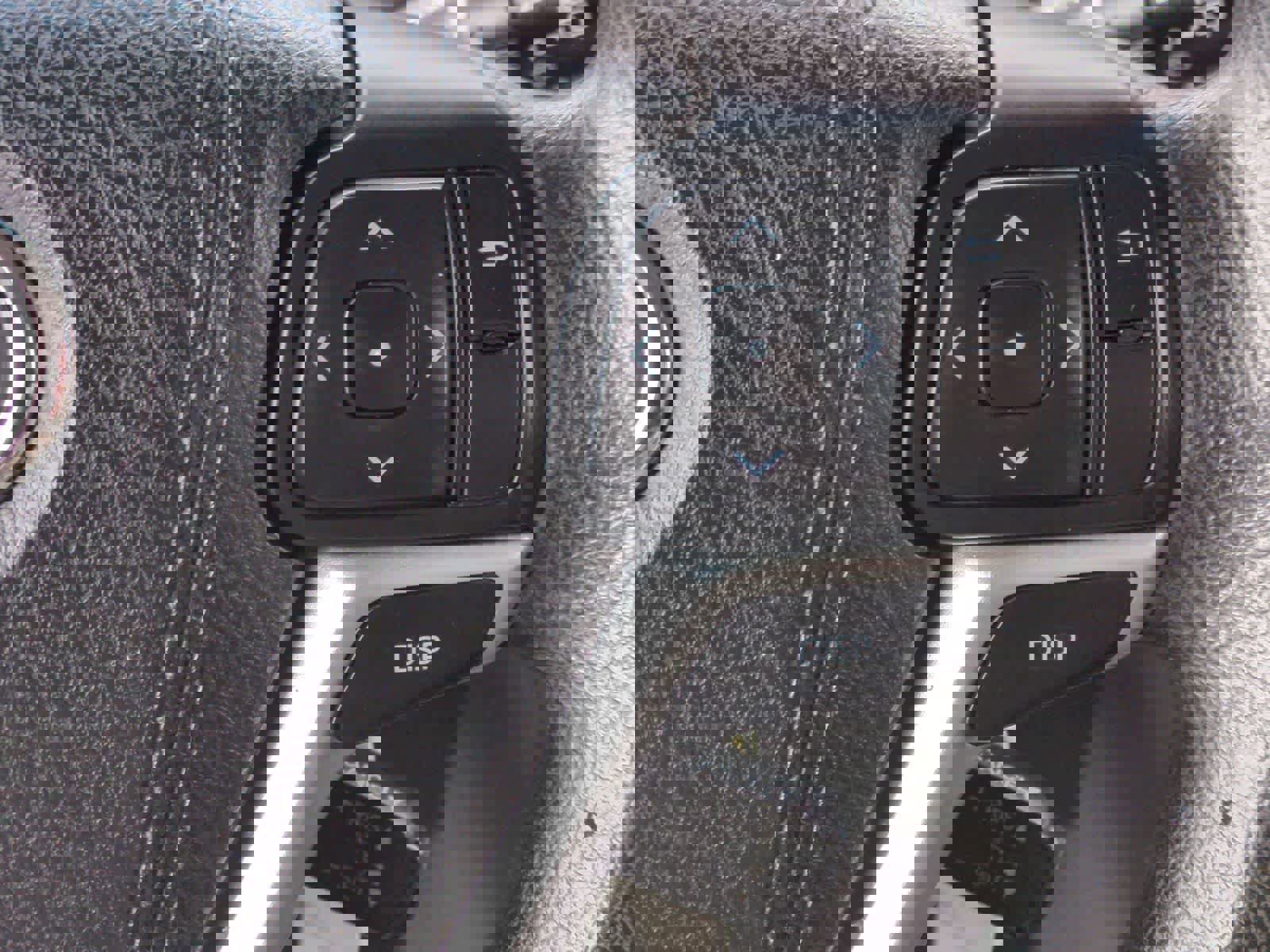 Used 2016 Toyota Sienna L image 24