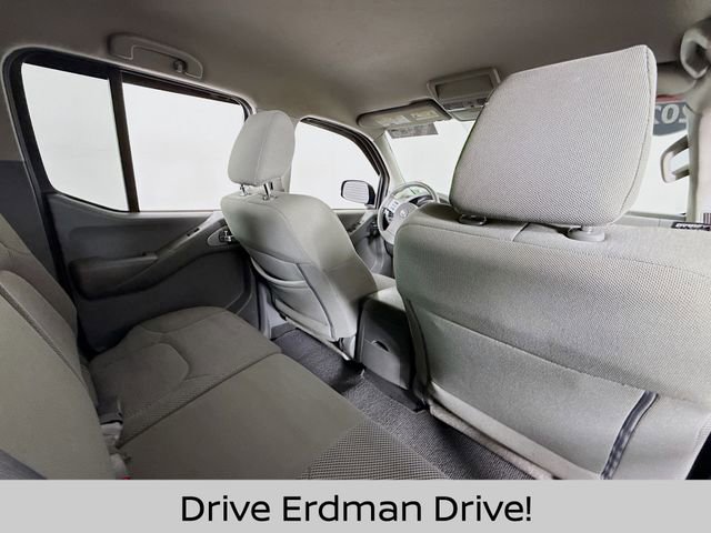 Certified 2020 Nissan Frontier SV image 28