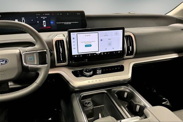 New 2026 Ford Expedition Active AWD/4WD image 8