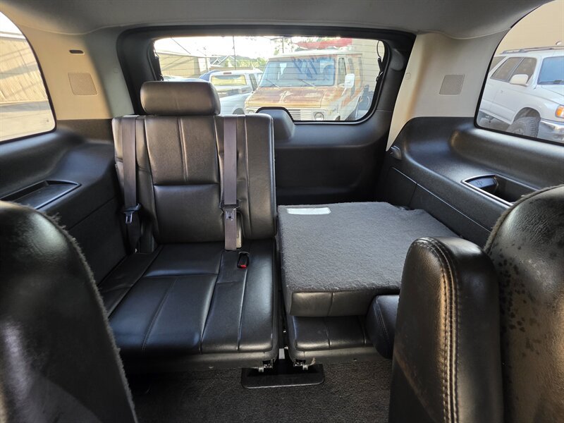 Used 2008 GMC Yukon Denali AWD/4WD image 16