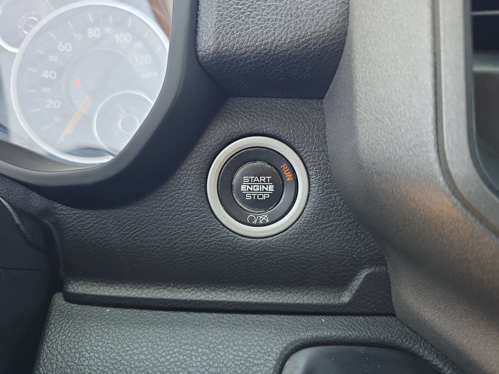 Used 2020 RAM 2500 Tradesman AWD/4WD image 23