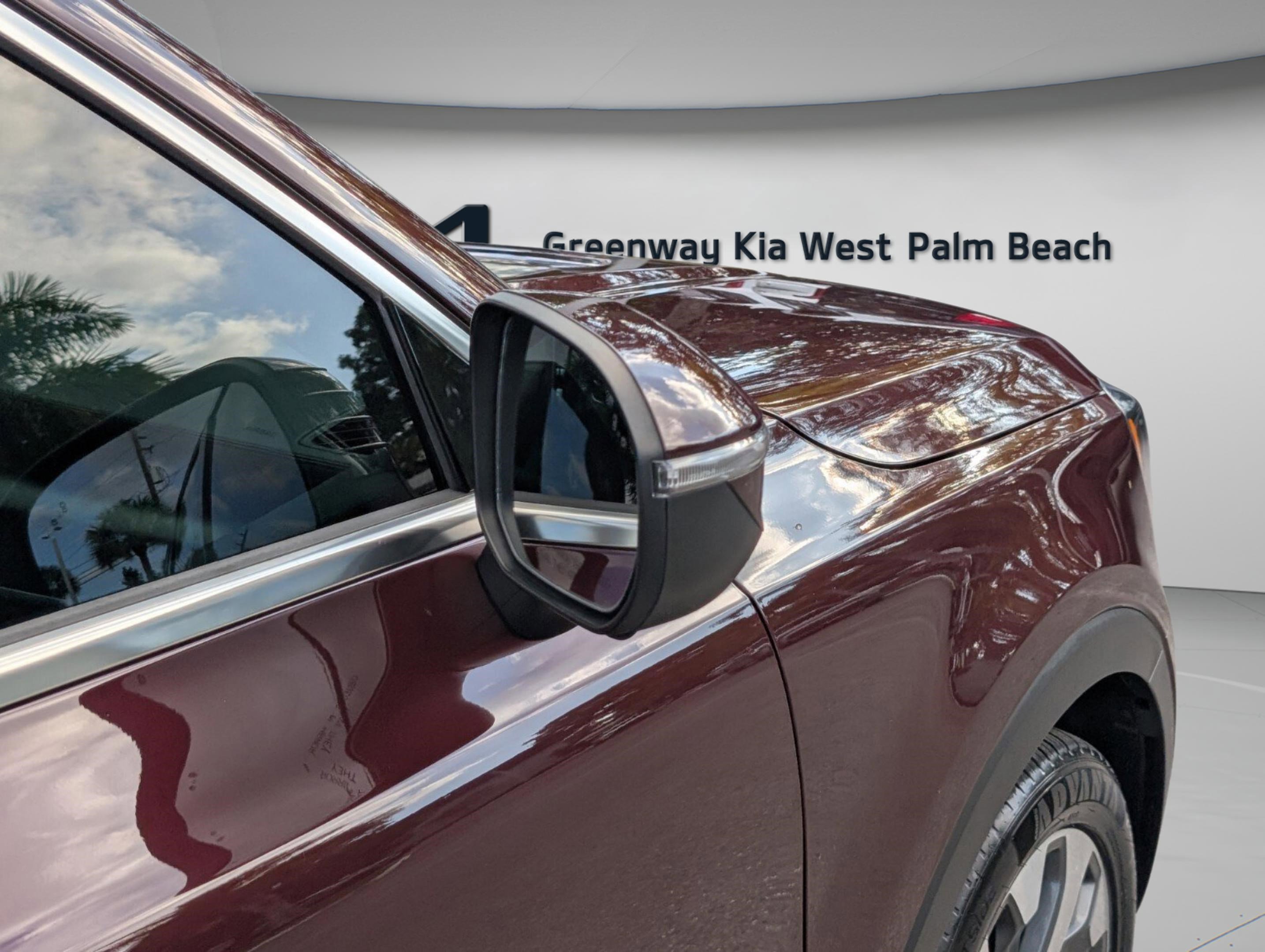 Used 2020 Kia Telluride S w/ S 8 Passenger Seating Package image 28