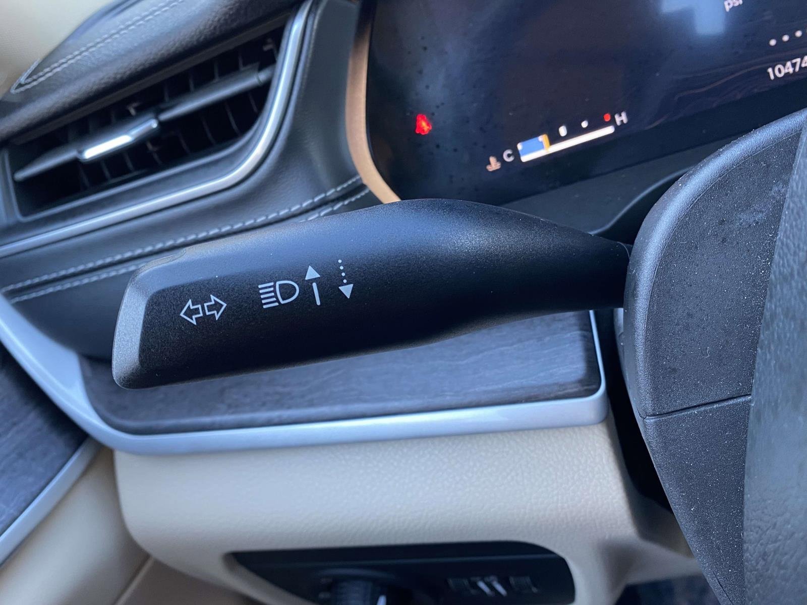 Used 2022 Jeep Grand Cherokee Limited image 19