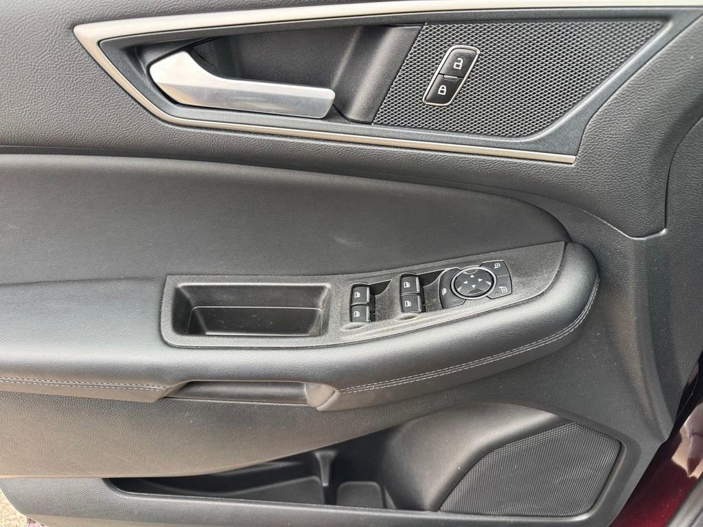 Used 2024 Ford Edge SEL w/ Convenience Package AWD/4WD image 15