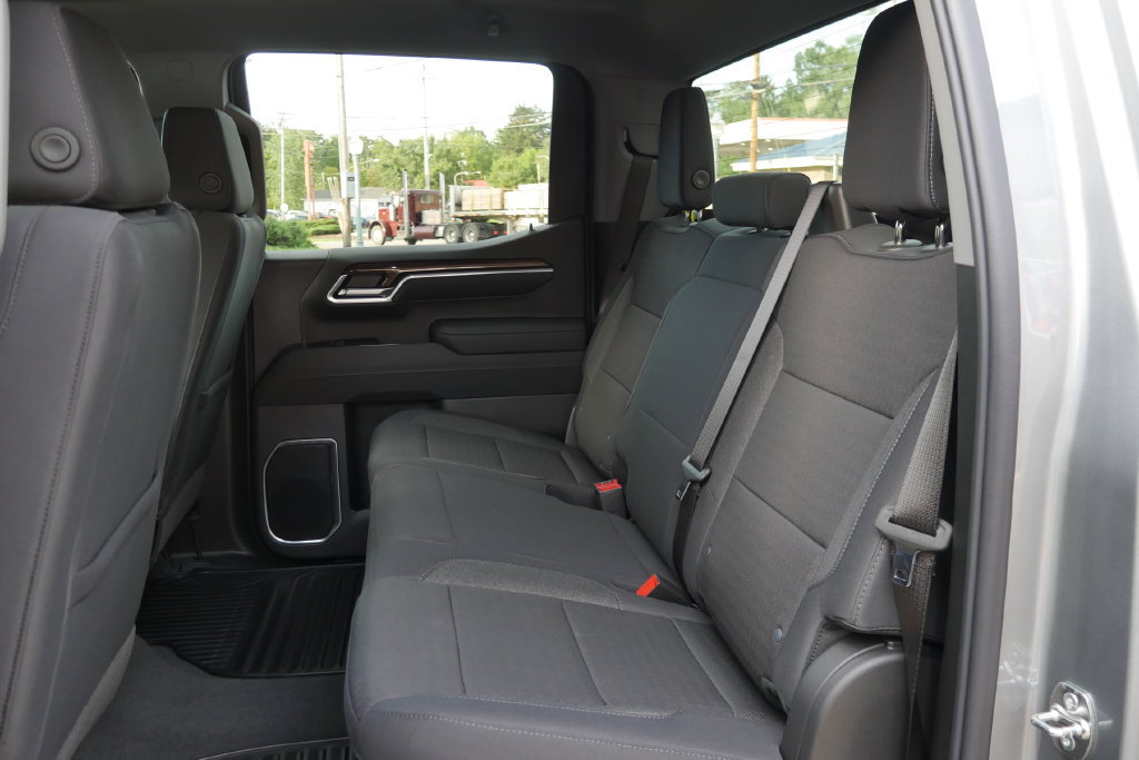 New 2026 Chevrolet Silverado 1500 LT AWD/4WD image 16