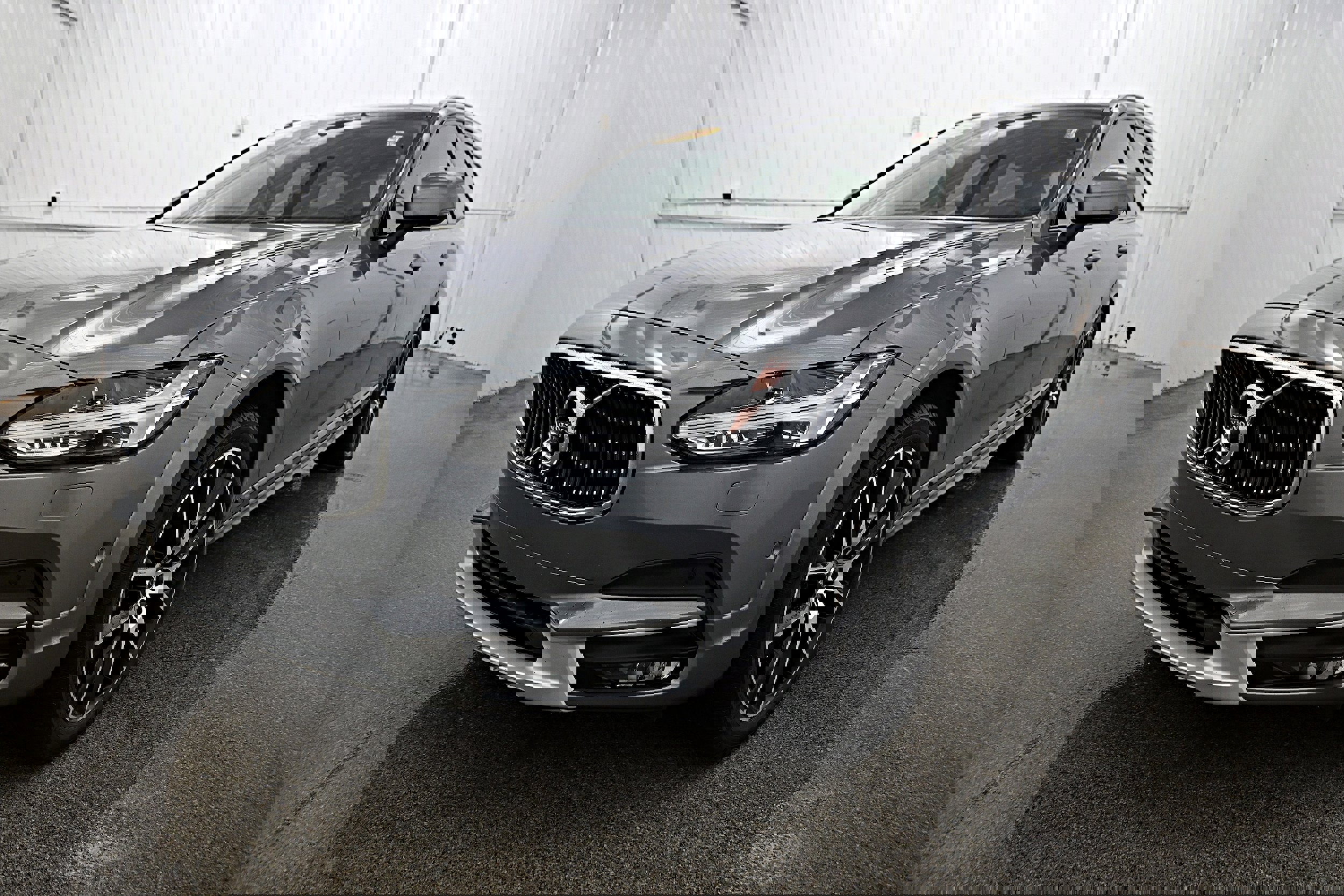 Used 2018 Volvo V90 T6 Cross Country w/ Convenience Package AWD/4WD image 23