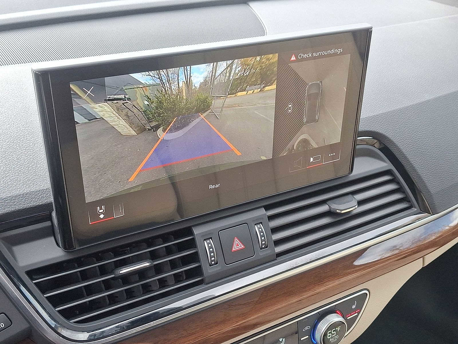 Certified 2025 Audi Q5 2.0T Premium Plus w/ Premium Plus Package image 15