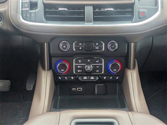 Used 2021 Chevrolet Tahoe High Country w/ Premium Package image 20