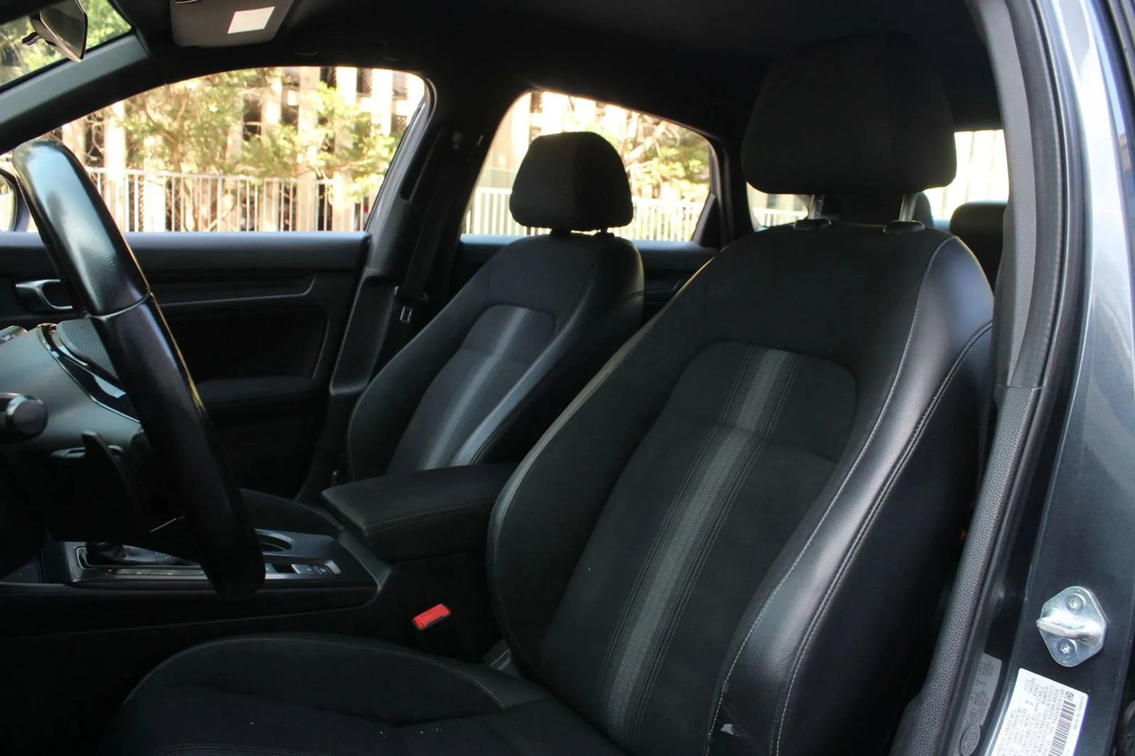 Used 2022 Honda Civic Sport image 17