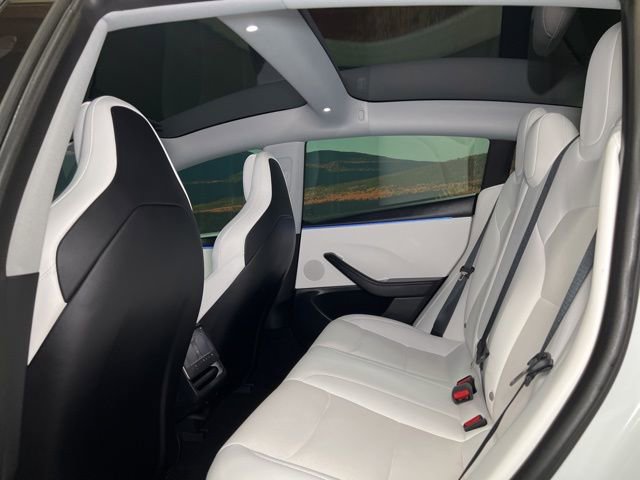 Used 2024 Tesla Model 3 Performance image 43