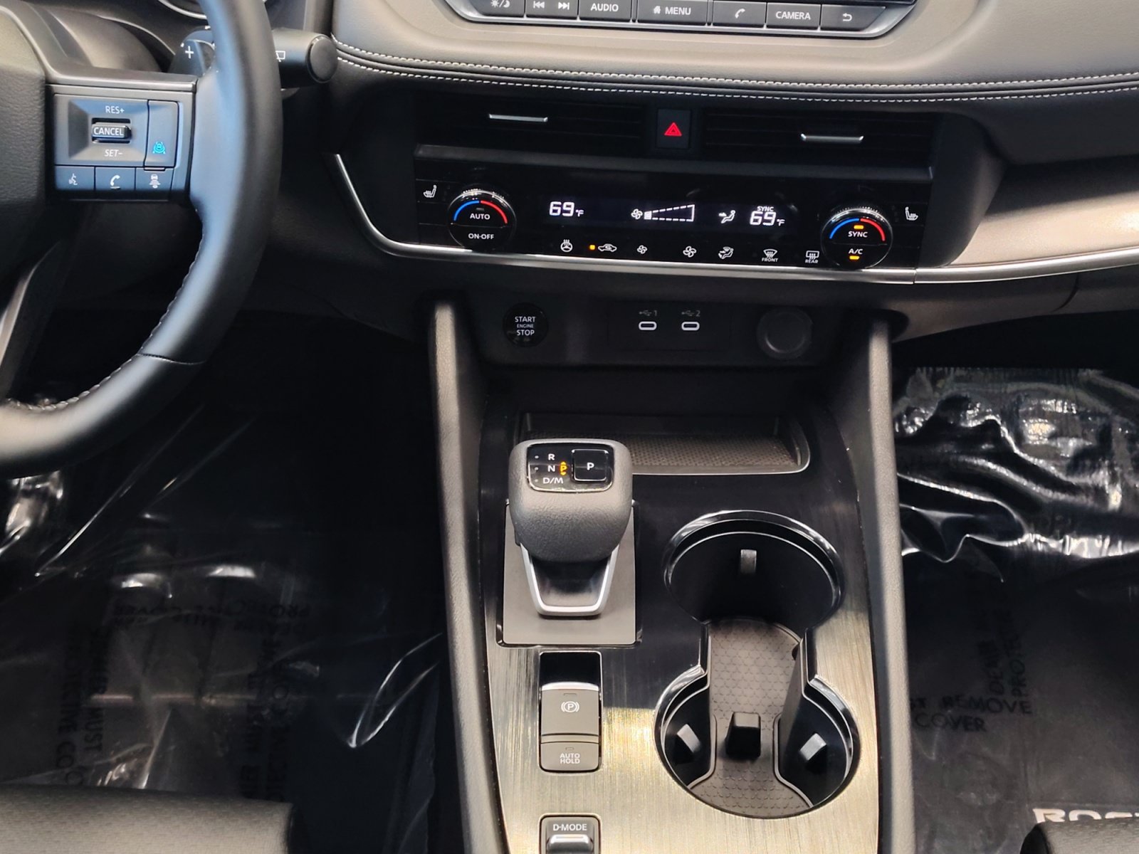 Used 2025 Nissan Rogue SV w/ SV Premium Package FWD image 23